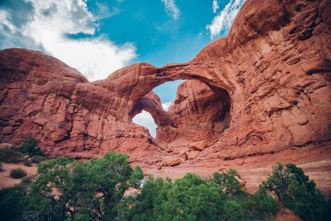 banner-double-arches-natural